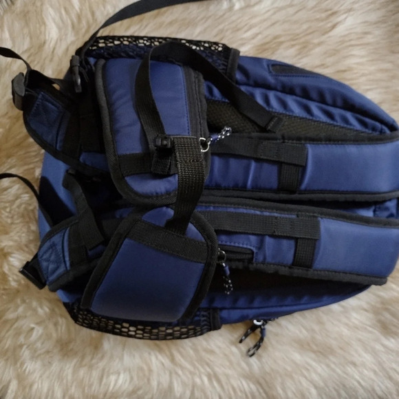 Fabletics The Radius Backpack  Blue Workout Gym Lightweight NWOT main image 5